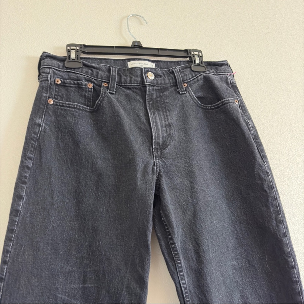 Abercrombie & Fitch Women's Gray Straight Leg Jeans Low Rise 29/8R - Picture 6 of 12